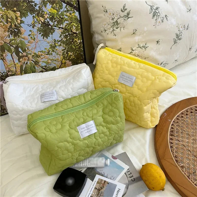 Embroidery Large-Capacity Cosmetic Bag