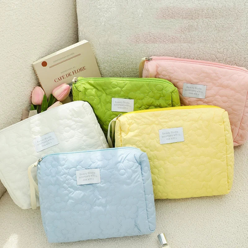 Embroidery Large-Capacity Cosmetic Bag