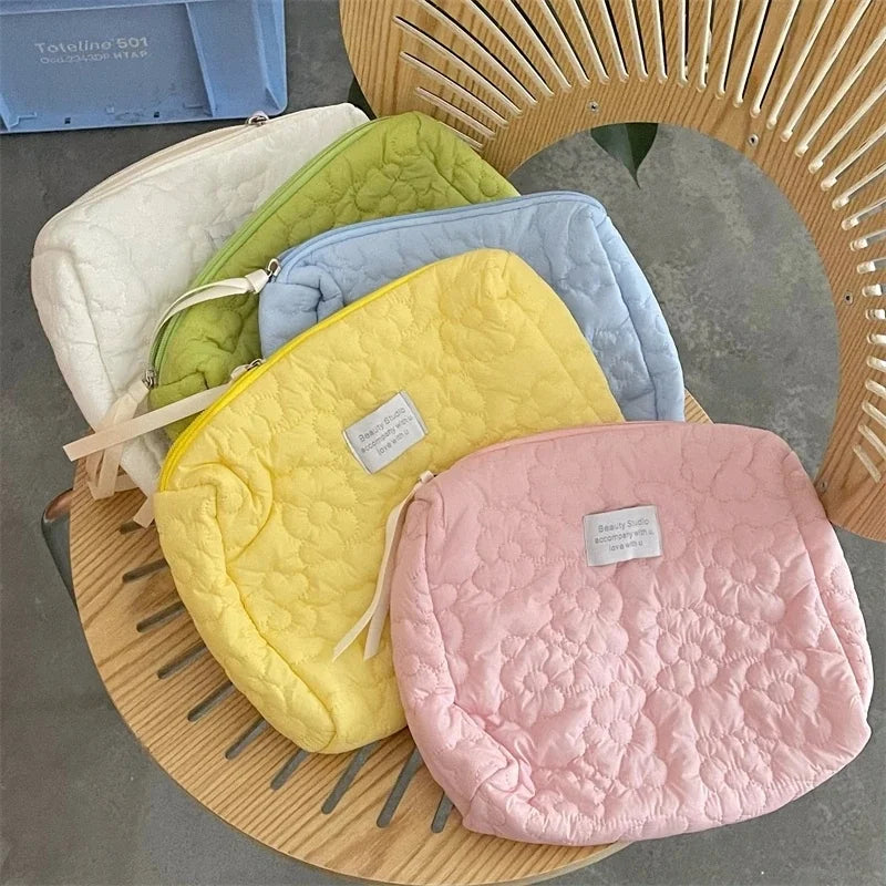 Embroidery Large-Capacity Cosmetic Bag